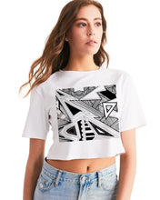 Load image into Gallery viewer, Craglines Shift Women's Cropped Tee