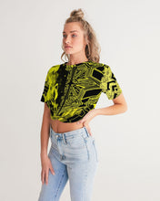 Load image into Gallery viewer, NOMELLOW MANJANO Women's Twist-Front Cropped Tee