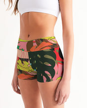 Load image into Gallery viewer, MONSTERA Women's Mid-Rise Yoga Shorts