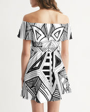 Load image into Gallery viewer, Craglines Shift Women's Off-Shoulder Dress