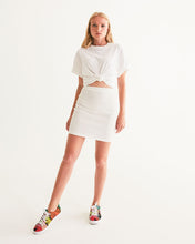 Load image into Gallery viewer, MONSTERA Women's Faux-Leather Sneaker