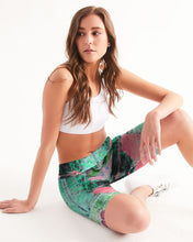 Load image into Gallery viewer, painters table 2 Women's Mid-Rise Bike Shorts