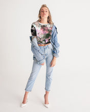 Load image into Gallery viewer, Chalkwater Crush Women's Twist-Front Cropped Tee