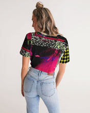 Load image into Gallery viewer, Static Electricity Women's Twist-Front Cropped Tee