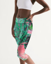Load image into Gallery viewer, painters table 2 Women's Mid-Rise Capri