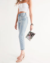 Load image into Gallery viewer, Chalkwater Crush Wristlet