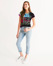 Load image into Gallery viewer, Static Electricity Women's Tee