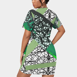 All-Over Print Women’s Stacked Hem Dress With Short Sleeve（Plus Size）