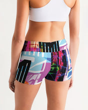 Load image into Gallery viewer, urbanAZTEC Women&#39;s Mid-Rise Yoga Shorts
