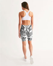 Load image into Gallery viewer, Craglines Shift Women&#39;s Mid-Rise Bike Shorts
