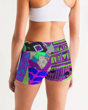 Load image into Gallery viewer, PURPLE-ATED FUNKARA Women&#39;s Mid-Rise Yoga Shorts
