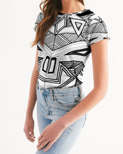 Load image into Gallery viewer, Craglines Shift Women&#39;s Tee
