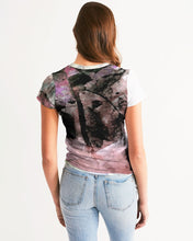 Load image into Gallery viewer, Chalkwater Crush Women&#39;s Tee
